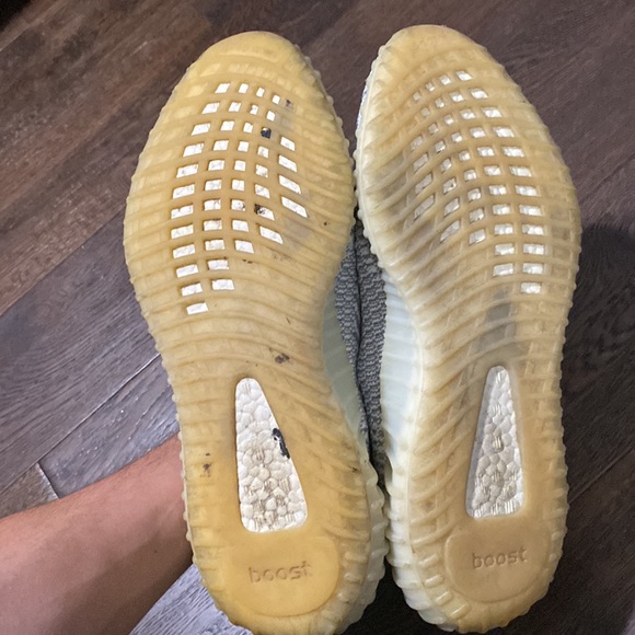 Adidas Yeezy 350 v2 Static Non-Reflective - Picture 6 of 6